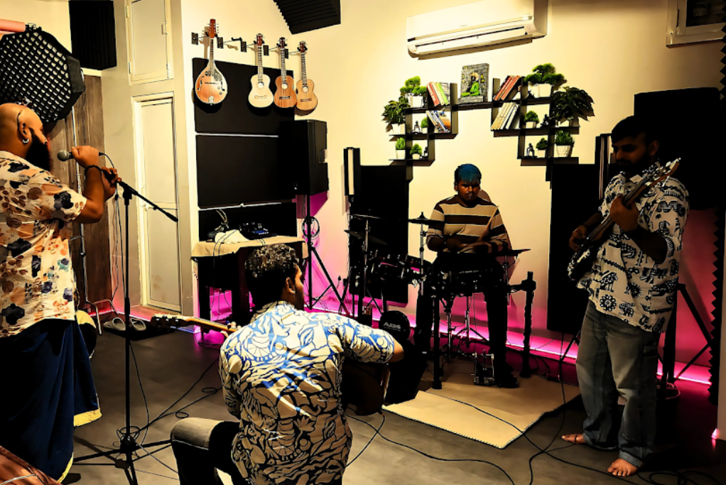 12 Notez Music Studio and Jam Room, Music Academy photo 1