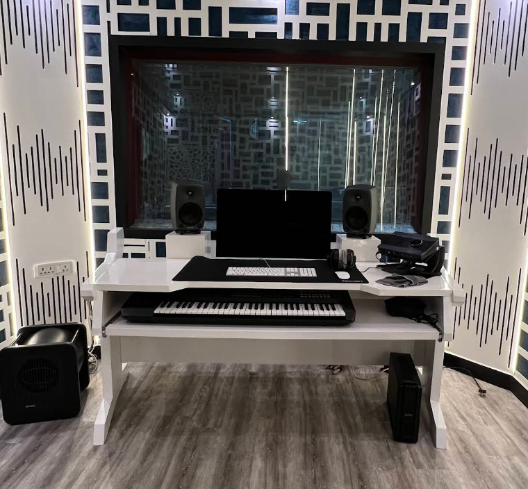 Kapil Studios photo 1