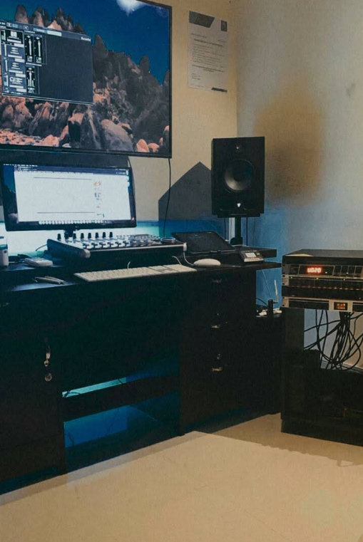 Hemant Sound Studio photo 1