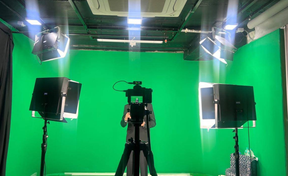 Studio To Shoot