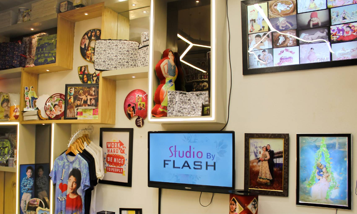 Studio By Flash